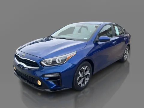 Blue 2019 Kia Forte 4d Sedan LXS for sale in Saint Charles, MO