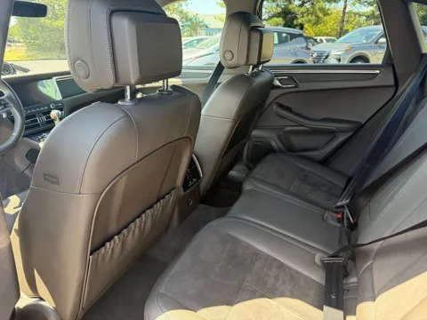 Photos of 2020 Porsche Macan 4d SUV AWD for sale in Saint Charles, MO at 5 Star Auto Plaza - St. Charles