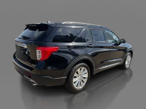 More photos of 2023 Ford Explorer Limited Hybrid 4WD at 5 Star Auto Plaza - St. Charles, MO