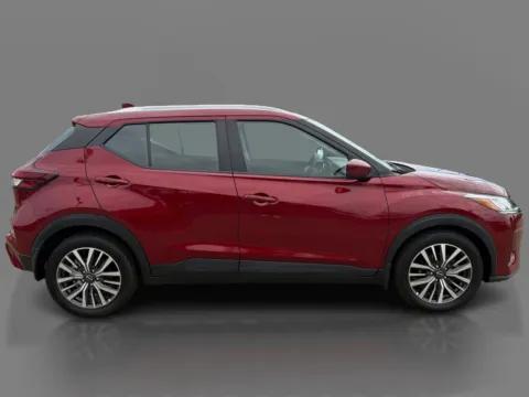 More photos of 2022 Nissan Kicks SV FWD at 5 Star Auto Plaza - St. Charles, MO