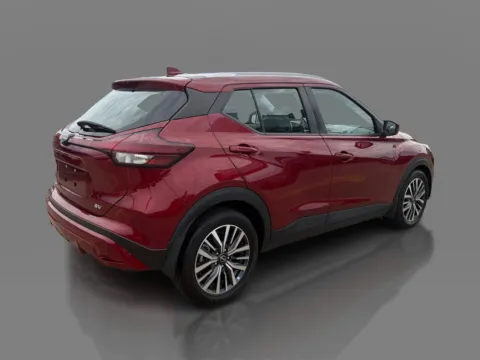 More photos of 2022 Nissan Kicks SV FWD at 5 Star Auto Plaza - St. Charles, MO