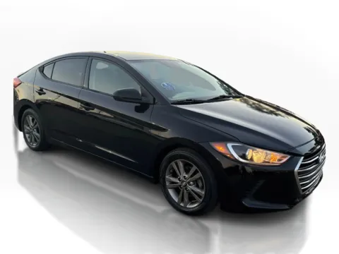 Another view of 2018 Hyundai Elantra 4d Sedan SEL for sale in Saint Charles, MO at 5 Star Auto Plaza - St. Charles