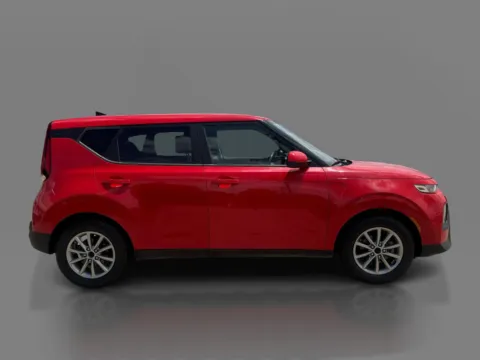 More photos of 2021 Kia Soul LX IVT at 5 Star Auto Plaza - St. Charles, MO