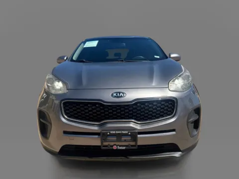 Photos of 2017 Kia Sportage 4d SUV FWD LX for sale in Saint Charles, MO at 5 Star Auto Plaza - St. Charles