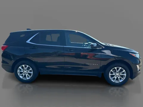 More photos of 2020 Chevrolet Equinox 4d SUV AWD LT w/2FL at 5 Star Auto Plaza - St. Charles, MO