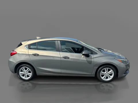 More photos of 2018 Chevrolet Cruze 4d Hatchback LT 6spd at 5 Star Auto Plaza - St. Charles, MO