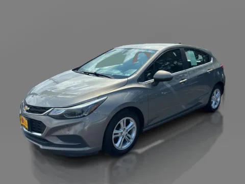 Brown 2018 Chevrolet Cruze 4d Hatchback LT 6spd for sale in Saint Charles, MO