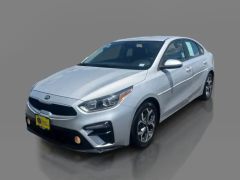 Gray 2020 Kia Forte 4d Sedan LXS for sale in Saint Charles, MO