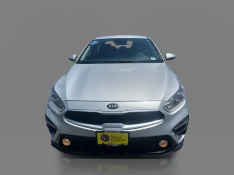 Photos of 2020 Kia Forte 4d Sedan LXS for sale in Saint Charles, MO at 5 Star Auto Plaza - St. Charles