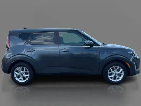 More photos of 2025 Kia Soul LX IVT at 5 Star Auto Plaza - St. Charles, MO