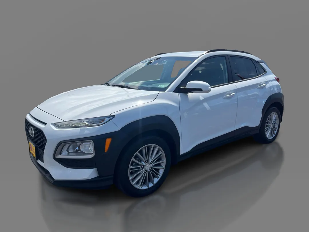 White 2020 Hyundai Kona 4d SUV FWD SEL for sale in Saint Charles, MO