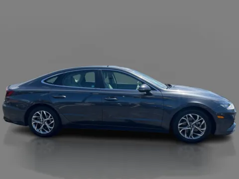 More photos of 2020 Hyundai Sonata 4d Sedan SEL at 5 Star Auto Plaza - St. Charles, MO