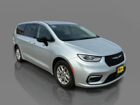 Another view of 2024 Chrysler Pacifica Touring L FWD for sale in Saint Charles, MO at 5 Star Auto Plaza - St. Charles