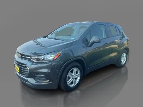 Gray 2020 Chevrolet Trax 4d SUV FWD LS for sale in Saint Charles, MO