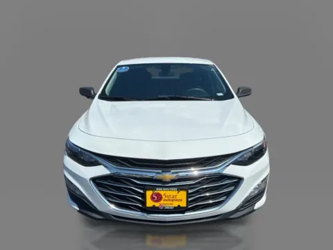 Photos of 2022 Chevrolet Malibu 4dr Sdn LT for sale in Saint Charles, MO at 5 Star Auto Plaza - St. Charles