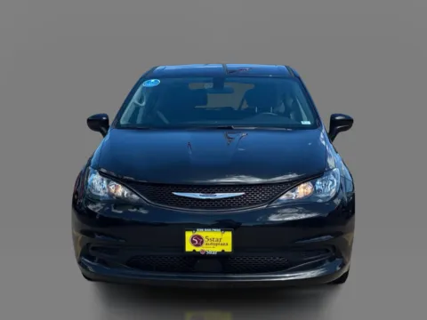Photos of 2022 Chrysler Voyager LX FWD for sale in Saint Charles, MO at 5 Star Auto Plaza - St. Charles