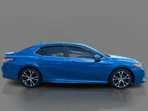 More photos of 2019 Toyota Camry 4d Sedan SE at 5 Star Auto Plaza - St. Charles, MO