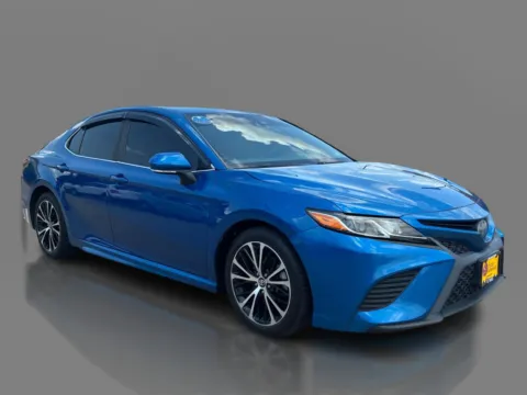 Another view of 2019 Toyota Camry 4d Sedan SE for sale in Saint Charles, MO at 5 Star Auto Plaza - St. Charles