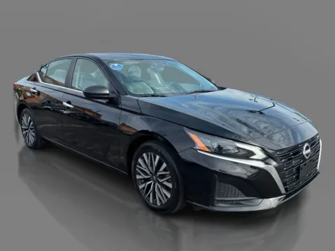 Another view of 2025 Nissan Altima SV FWD for sale in Saint Charles, MO at 5 Star Auto Plaza - St. Charles