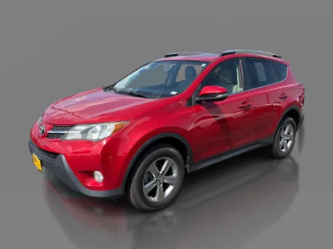 Red 2015 Toyota RAV4 4d SUV AWD XLE for sale in Saint Charles, MO