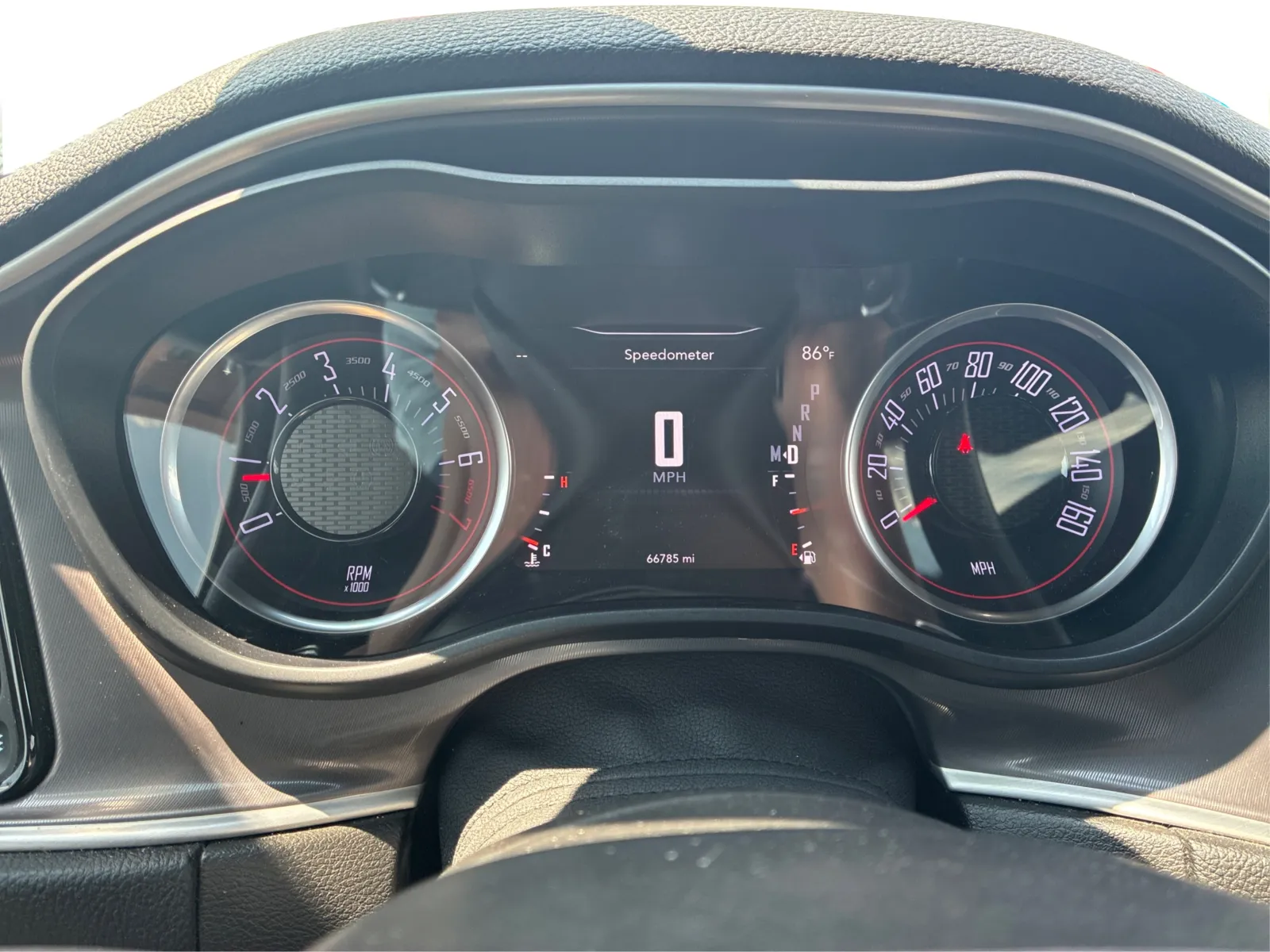 Dodge Challenger photo 12