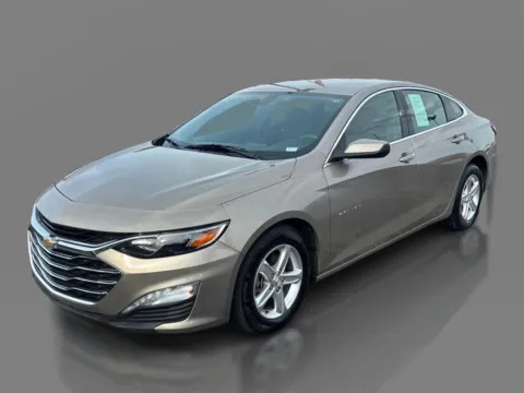 Gray 2022 Chevrolet Malibu 4dr Sdn LT for sale in Saint Charles, MO