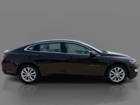 More photos of 2020 Chevrolet Malibu 4d Sedan LT at 5 Star Auto Plaza - St. Charles, MO