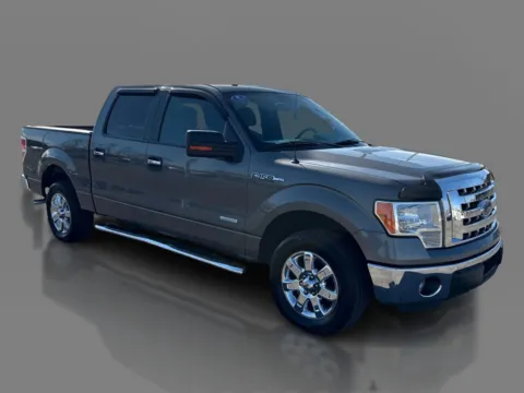 Another view of 2014 FORD F-150 SUPERCREW CAB XLT PICKUP 4D 5 1/2 FT for sale in Saint Charles, MO at 5 Star Auto Plaza - St. Charles