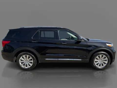 More photos of 2023 Ford Explorer Limited Hybrid 4WD at 5 Star Auto Plaza - St. Charles, MO