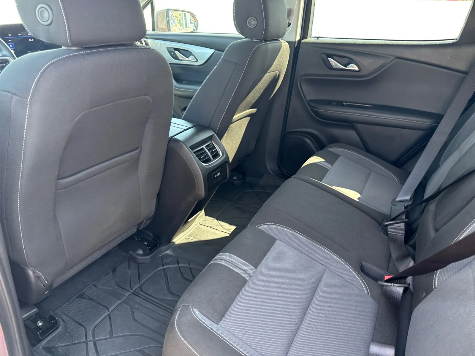 Chevrolet Blazer photo 10