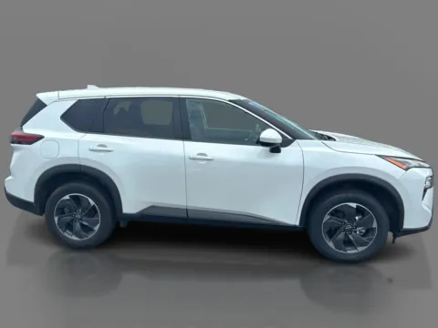 More photos of 2024 Nissan Rogue FWD SV at 5 Star Auto Plaza - St. Charles, MO
