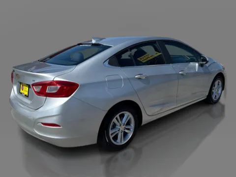 More photos of 2017 Chevrolet Cruze 4d Sedan LT Auto at 5 Star Auto Plaza - St. Charles, MO
