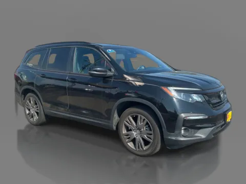 Another view of 2022 Honda Pilot Sport 2WD for sale in Saint Charles, MO at 5 Star Auto Plaza - St. Charles