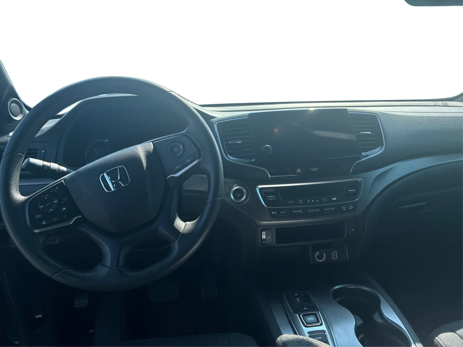 2022 Honda Pilot Sport - Photo 16
