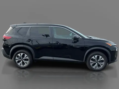 More photos of 2022 Nissan Rogue AWD SV at 5 Star Auto Plaza - St. Charles, MO