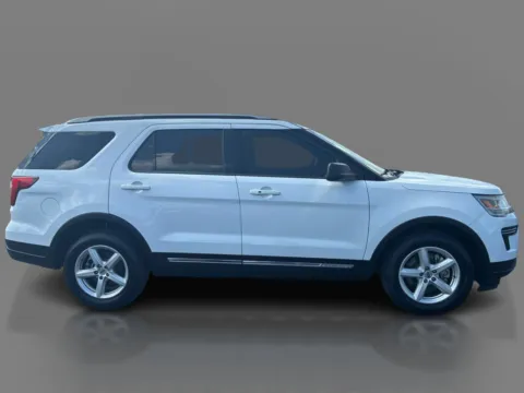More photos of 2019 Ford Explorer 4d SUV FWD XLT Ecoboost at 5 Star Auto Plaza - St. Charles, MO