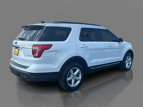 More photos of 2019 Ford Explorer 4d SUV FWD XLT Ecoboost at 5 Star Auto Plaza - St. Charles, MO