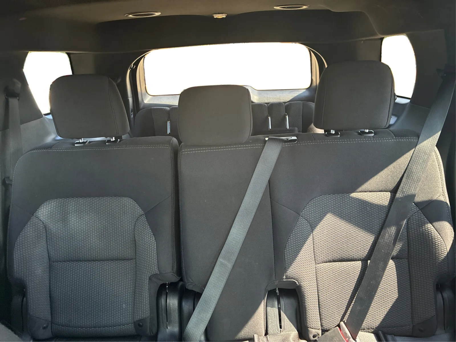 Ford Explorer photo 12