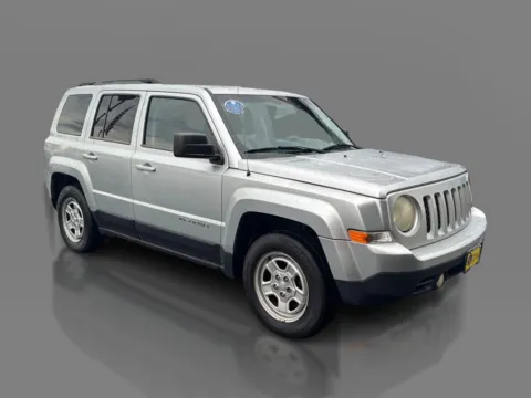 Another view of 2013 Jeep Patriot 4d SUV FWD Sport for sale in Saint Charles, MO at 5 Star Auto Plaza - St. Charles