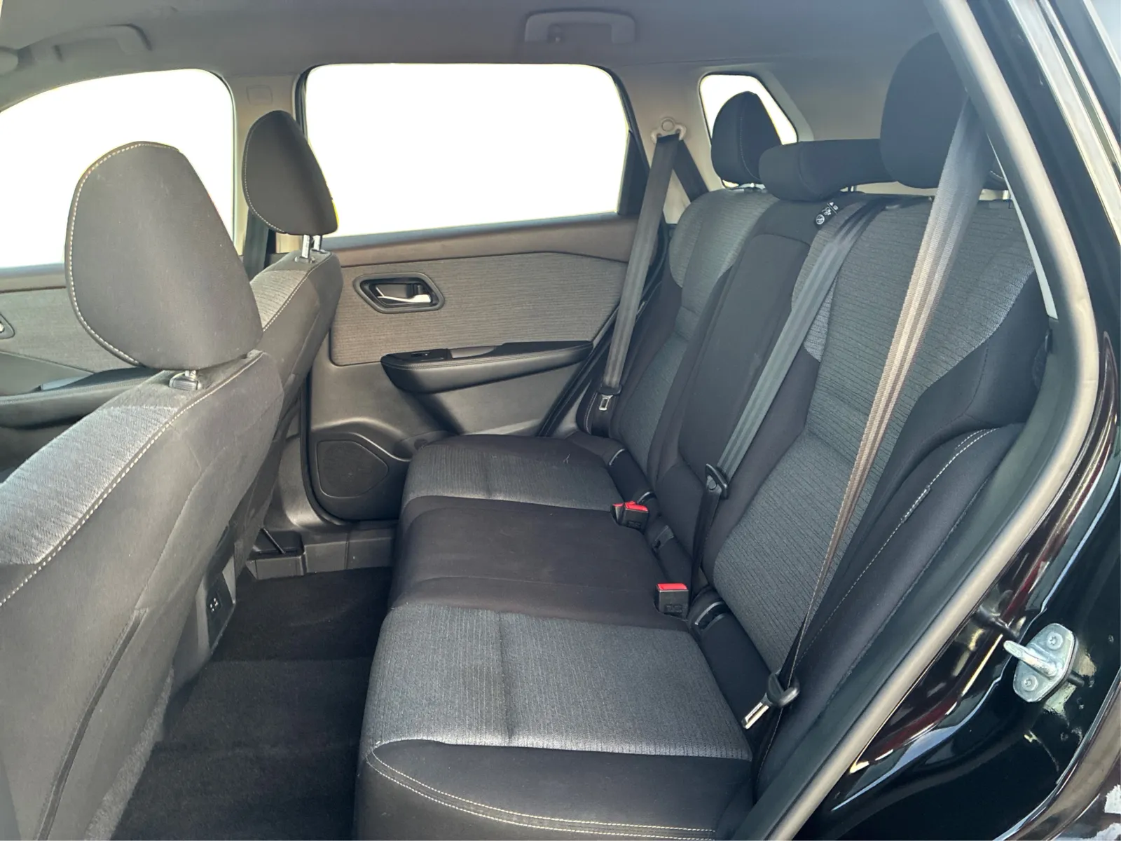 Nissan Rogue photo 10