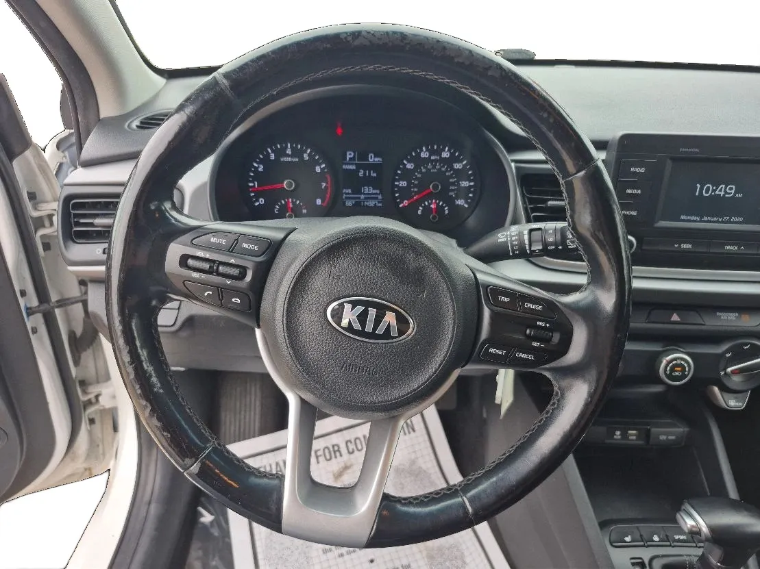 Kia Rio photo 13