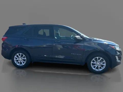 More photos of 2019 Chevrolet Equinox 4d SUV FWD LS at 5 Star Auto Plaza - St. Charles, MO