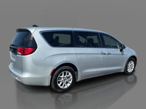 More photos of 2023 Chrysler Voyager LX FWD at 5 Star Auto Plaza - St. Charles, MO