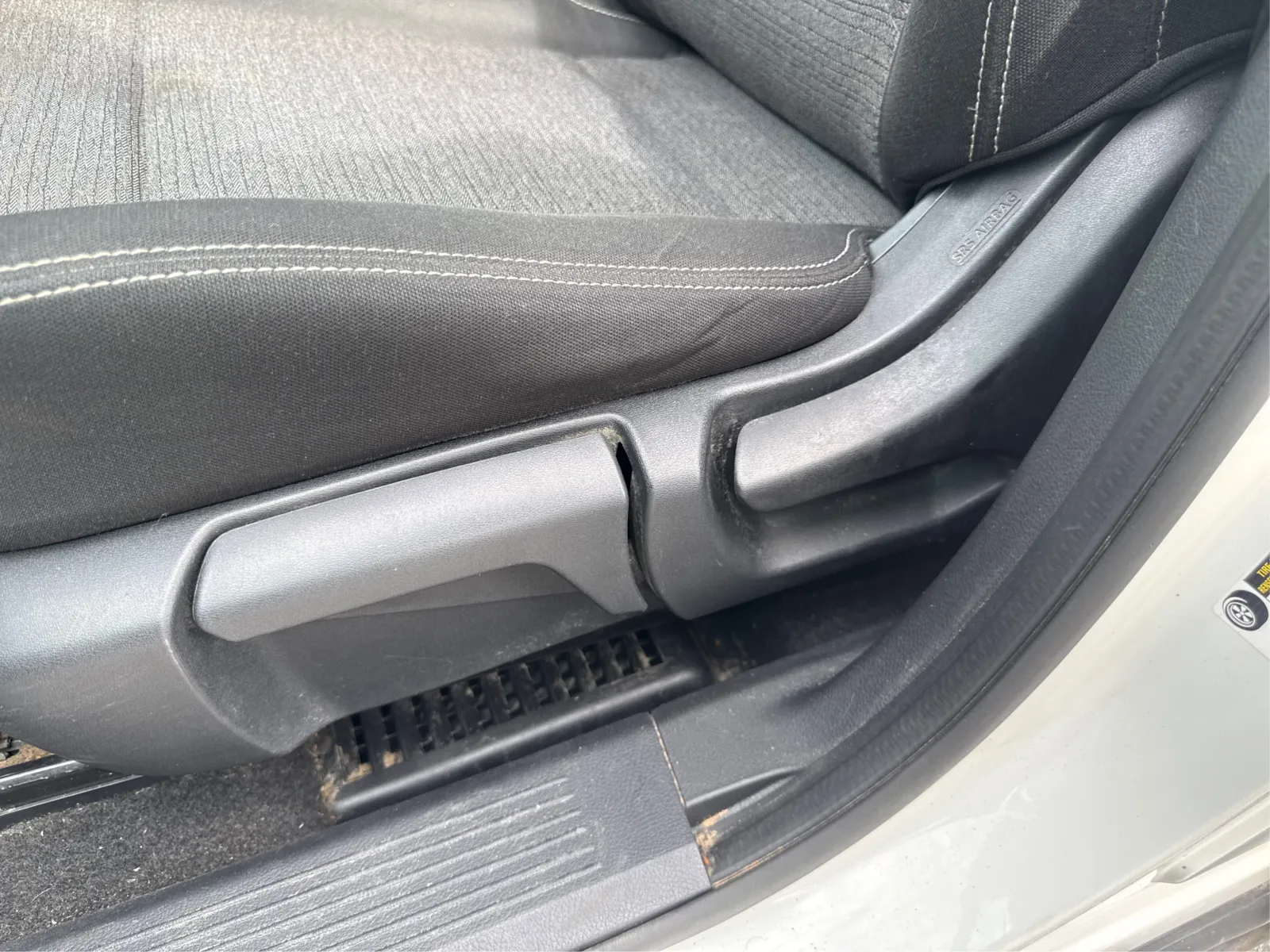 Nissan Rogue photo 16