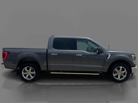 More photos of 2022 Ford F-150 Platinum SuperCrew 5.5' Box at 5 Star Auto Plaza - St. Charles, MO