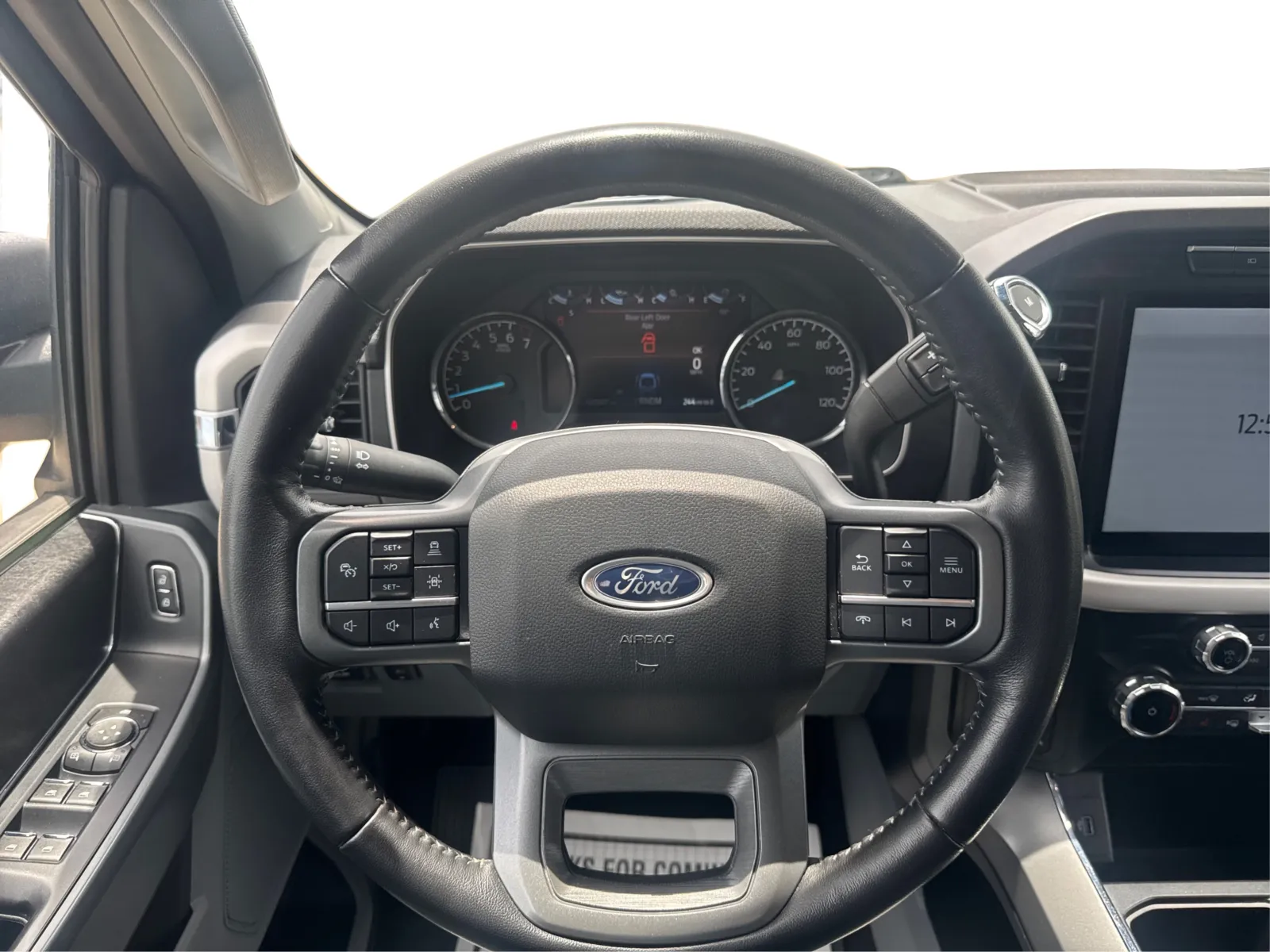 2022 Ford F-150 XLT - Photo 12