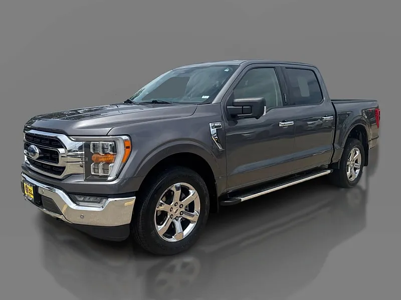2022 FORD F-150 SUPERCREW CAB XLT PICKUP 4D 5 1/2 FT