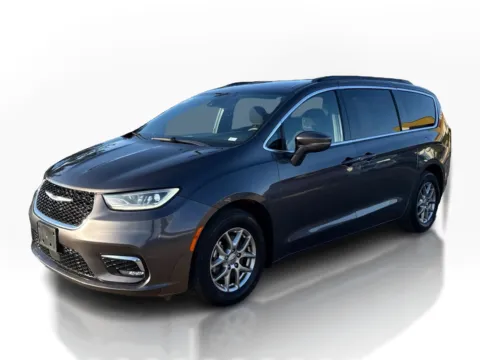 Gray 2022 Chrysler Pacifica Touring FWD for sale in Saint Charles, MO