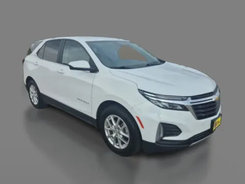 Another view of 2022 Chevrolet Equinox FWD 4dr LT w/1LT for sale in Saint Charles, MO at 5 Star Auto Plaza - St. Charles