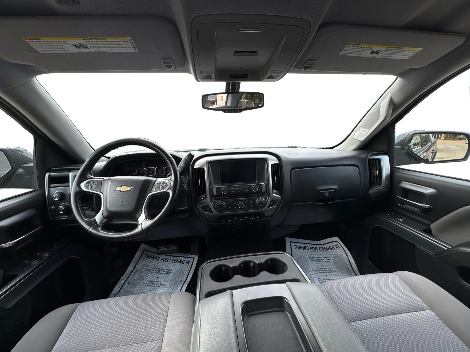 Chevrolet Silverado photo 11
